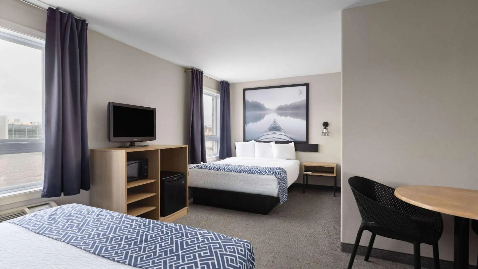 Hotel Super 8 By Wyndham St-Jerome Saint-Jerome Canada