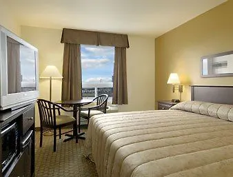 Hotel Super 8 By Wyndham St-Jerome Saint-Jerome