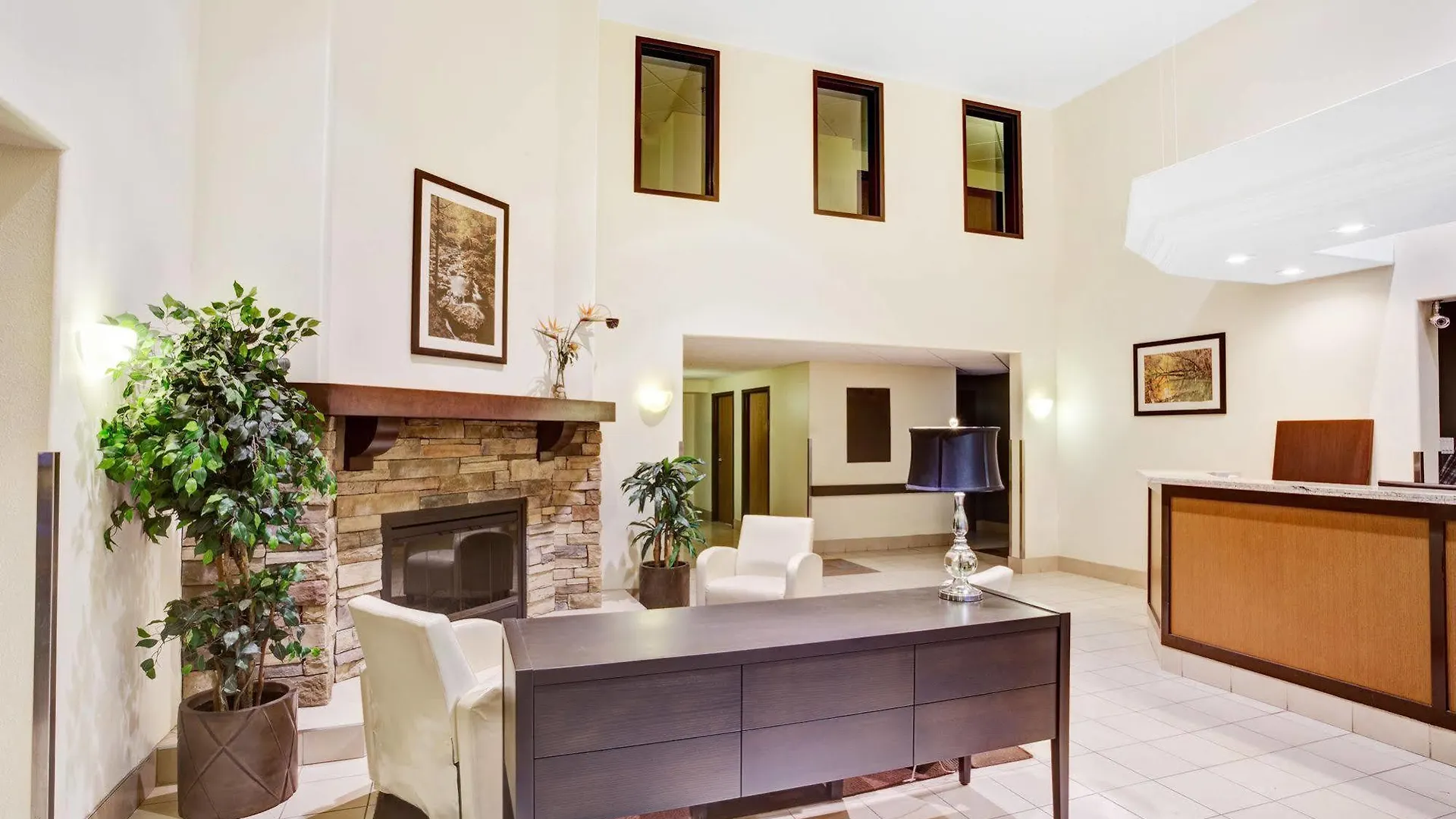 Hotel Super 8 By Wyndham St-Jerome Saint-Jerome