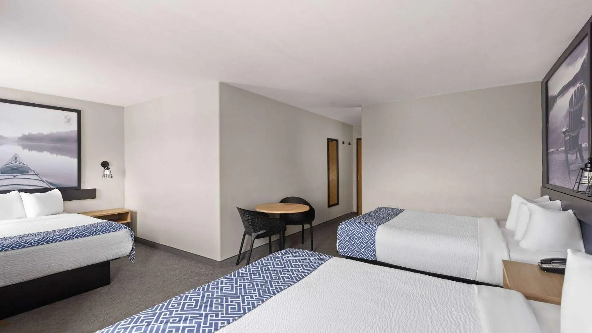 Hotel Super 8 By Wyndham St-Jerome à Saint-Jerome 3*,  Canada