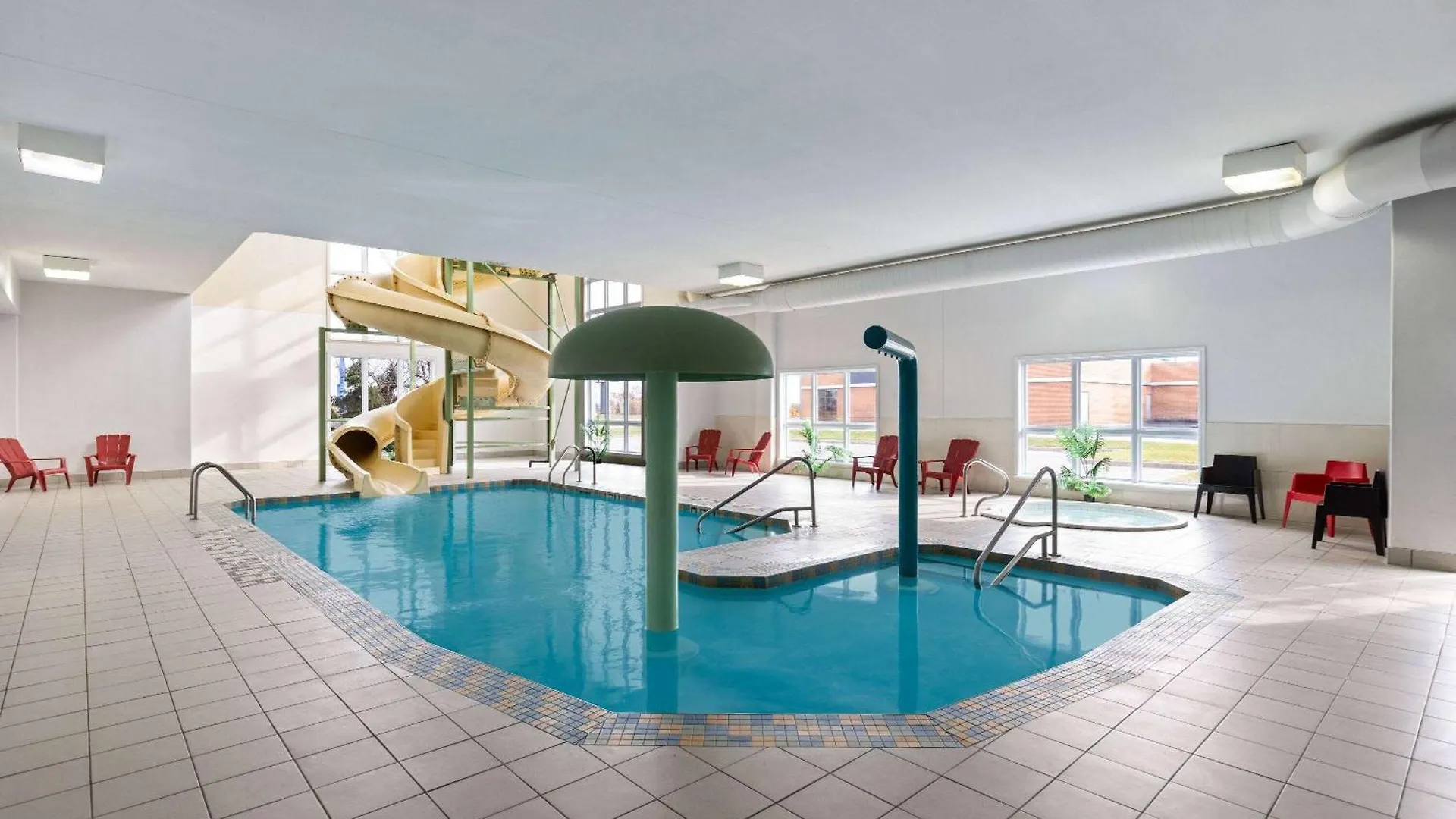 Hotel Super 8 By Wyndham St-Jerome à Saint-Jerome